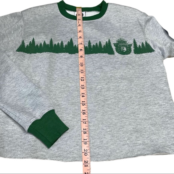 Vintage Smokey The Bear Cropped Sweatshirt Size S - Picture 6 of 11